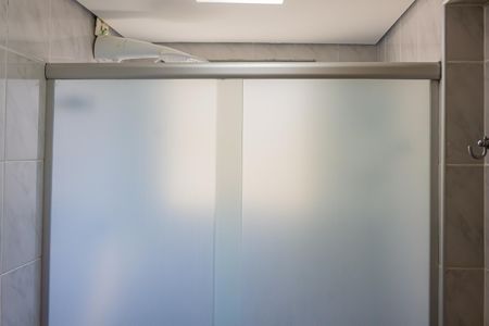 Apartamento à venda com 144m², 4 quartos e 2 vagas Apartamento à venda com 144m², 4 quartos e 2 vagasBanheiro da Suíte
