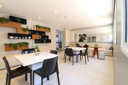 Apartamento para alugar com 34m², 2 quartos e sem vagaÁrea comum - Salão de festas