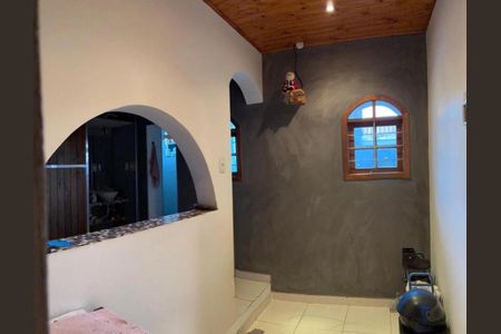 Casa à venda com 154m², 3 quartos e 2 vagas Casa à venda com 154m², 3 quartos e 2 vagasQUARTO