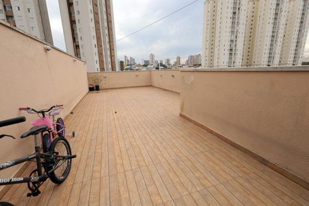 Apartamento à venda com 149m², 2 quartos e 2 vagas Apartamento à venda com 149m², 2 quartos e 2 vagasCobertura