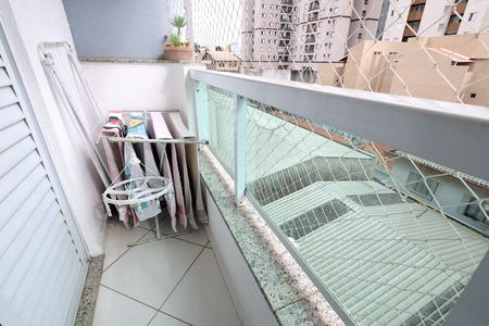 Apartamento à venda com 149m², 2 quartos e 2 vagas Apartamento à venda com 149m², 2 quartos e 2 vagasVaranda da Suíte