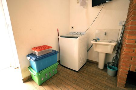 Apartamento à venda com 149m², 2 quartos e 2 vagas Apartamento à venda com 149m², 2 quartos e 2 vagasÁrea de Serviço