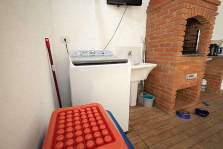 Apartamento à venda com 149m², 2 quartos e 2 vagas Apartamento à venda com 149m², 2 quartos e 2 vagasÁrea de Serviço