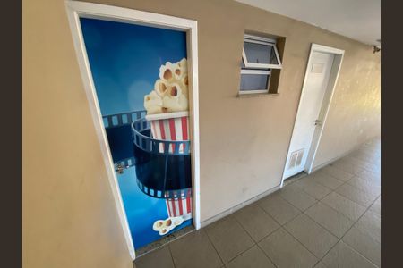 Apartamento à venda com 65m², 2 quartos e 1 vaga Apartamento à venda com 65m², 2 quartos e 1 vagaCinema