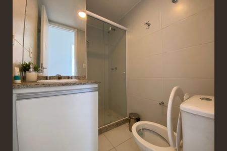 Apartamento à venda com 65m², 2 quartos e 1 vaga Apartamento à venda com 65m², 2 quartos e 1 vagaBanheiro