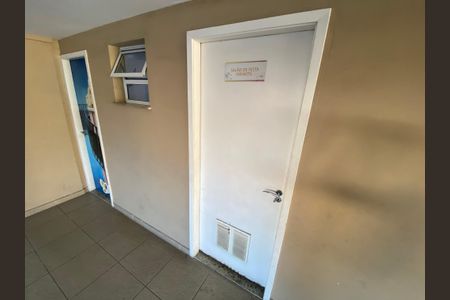 Apartamento à venda com 65m², 2 quartos e 1 vaga Apartamento à venda com 65m², 2 quartos e 1 vagaÁrea comum - Salão de festas