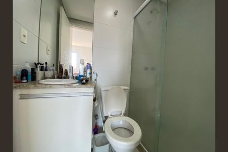 Apartamento à venda com 65m², 2 quartos e 1 vaga Apartamento à venda com 65m², 2 quartos e 1 vagaBanheiro /Suite