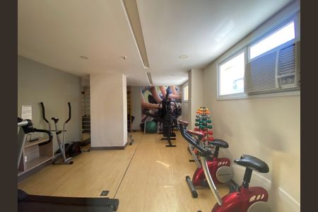 Apartamento à venda com 65m², 2 quartos e 1 vaga Apartamento à venda com 65m², 2 quartos e 1 vagaAcademia