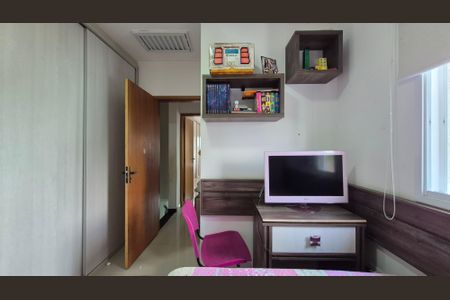 Casa à venda com 180m², 2 quartos e 3 vagasSuíte 2