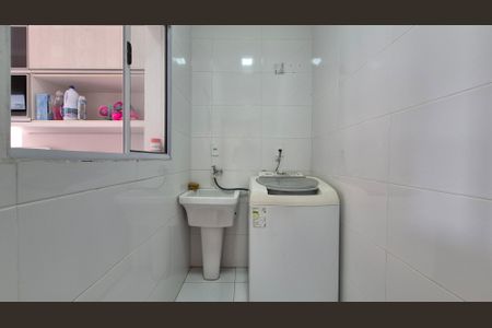 Casa à venda com 180m², 2 quartos e 3 vagasLavanderia