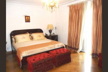 Apartamento à venda com 360m², 4 quartos e 6 vagas