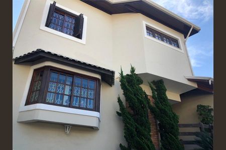 Casa à venda com 403m², 4 quartos e 5 vagas