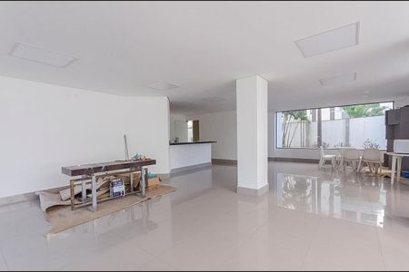 Apartamento à venda com 410m², 5 quartos e 4 vagas Apartamento à venda com 410m², 5 quartos e 4 vagasÁrea comum - Salão de festas