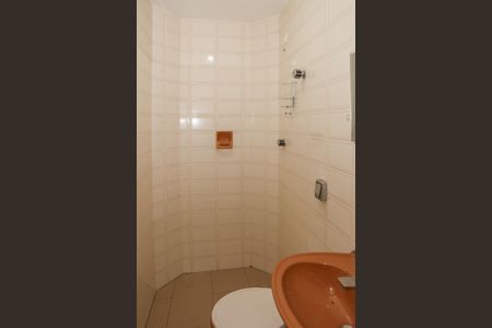 Apartamento à venda com 410m², 5 quartos e 4 vagas Apartamento à venda com 410m², 5 quartos e 4 vagasBanheiro de Serviço