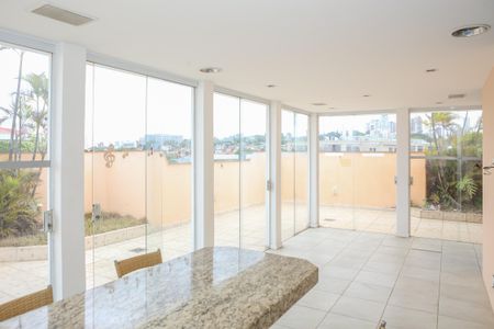 Apartamento à venda com 410m², 5 quartos e 4 vagas Apartamento à venda com 410m², 5 quartos e 4 vagasChurrasqueira