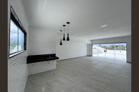 Casa de condomínio à venda com 660m², 5 quartos e 3 vagas Casa de condomínio à venda com 660m², 5 quartos e 3 vagasÁrea comum - Salão