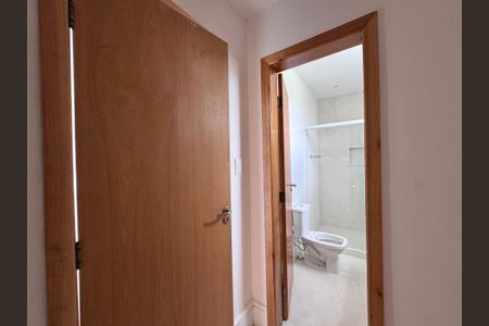 Casa de condomínio à venda com 660m², 5 quartos e 3 vagas Casa de condomínio à venda com 660m², 5 quartos e 3 vagasSuíte 3 - Closet