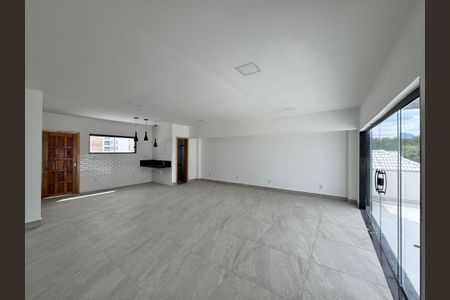 Casa de condomínio à venda com 660m², 5 quartos e 3 vagas Casa de condomínio à venda com 660m², 5 quartos e 3 vagasÁrea comum - Salão