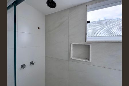 Casa de condomínio à venda com 660m², 5 quartos e 3 vagas Casa de condomínio à venda com 660m², 5 quartos e 3 vagasSuíte 4 - Banheiro