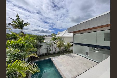 Casa de condomínio à venda com 660m², 5 quartos e 3 vagas Casa de condomínio à venda com 660m², 5 quartos e 3 vagasSuíte 1 Master - Terraço