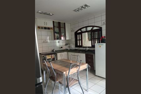 Casa à venda com 130m², 3 quartos e 2 vagas