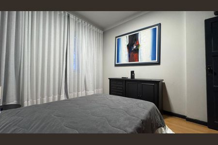 Apartamento à venda com 120m², 3 quartos e 1 vaga
