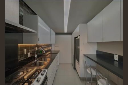 Apartamento à venda com 138m², 3 quartos e 2 vagas