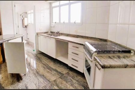 Apartamento à venda com 180m², 4 quartos e 4 vagas