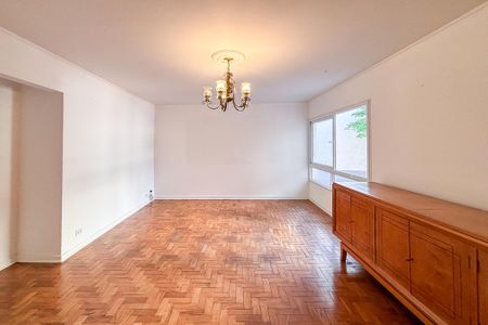 Sala de apartamento à venda com 3 quartos, 130m² em Cerqueira César, São Paulo