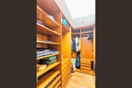 Casa à venda com 700m², 4 quartos e 4 vagas