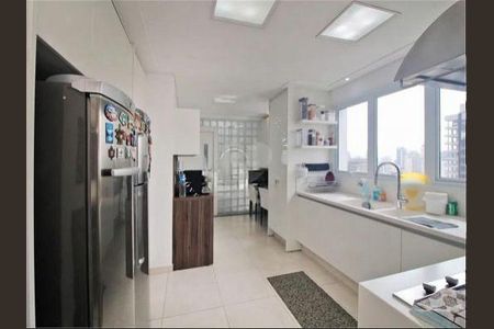 Apartamento à venda com 487m², 4 quartos e 5 vagas