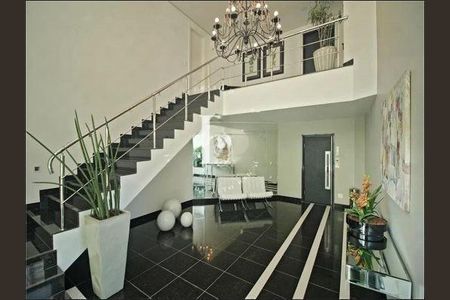 Apartamento à venda com 487m², 4 quartos e 5 vagas