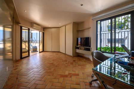 Apartamento à venda com 445m², 4 quartos e 4 vagas