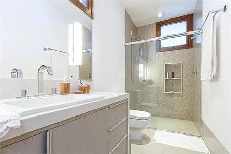 Casa à venda com 881m², 5 quartos e 15 vagas