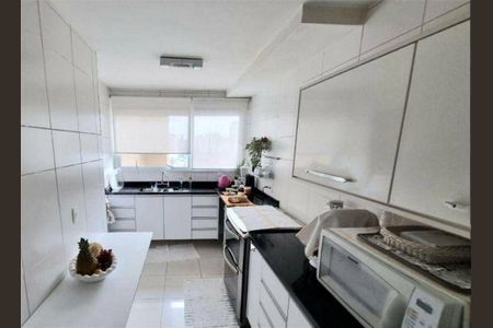 Apartamento à venda com 180m², 3 quartos e 3 vagas