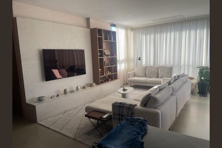 Apartamento à venda com 3 quartos, 157m² em Campo Belo, São Paulo