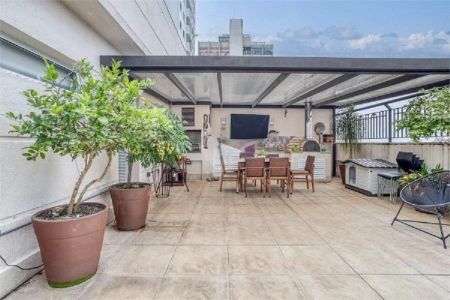 Apartamento à venda com 303m², 3 quartos e 4 vagas