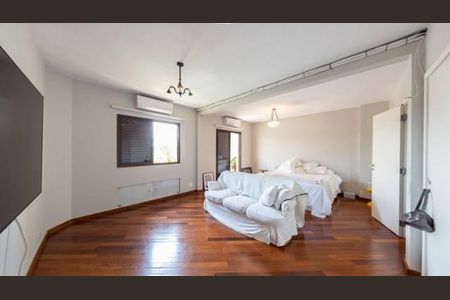 Apartamento à venda com 3 quartos, 151m² em Vila Nova Conceição, São Paulo