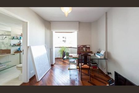Apartamento à venda com 3 quartos, 151m² em Vila Nova Conceição, São Paulo