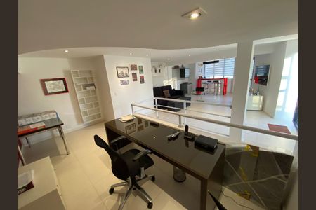 Apartamento à venda com 185m², 2 quartos e 3 vagas