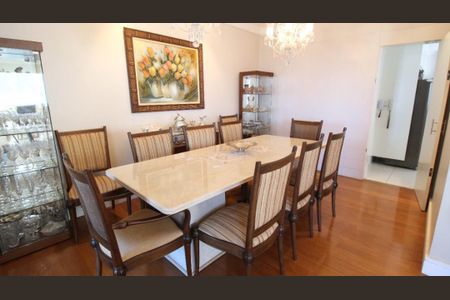Apartamento à venda com 425m², 4 quartos e 4 vagas
