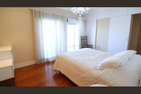 Apartamento à venda com 425m², 4 quartos e 4 vagas