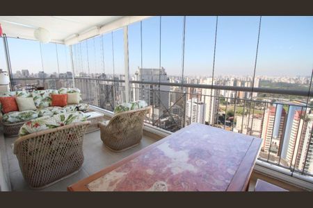 Apartamento à venda com 425m², 4 quartos e 4 vagas