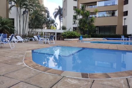 Apartamento à venda com 160m², 3 quartos e 3 vagas