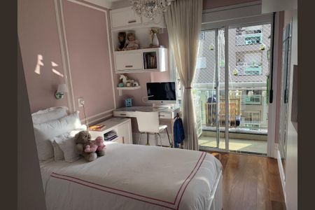 Apartamento à venda com 4 quartos, 240m² em Itaim Bibi, São Paulo