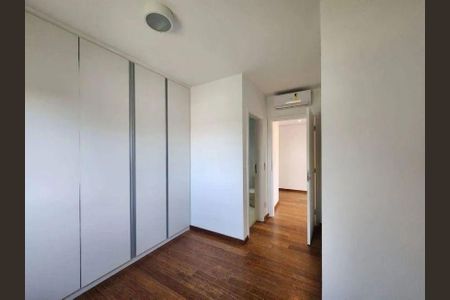 Apartamento à venda com 345m², 4 quartos e 6 vagas