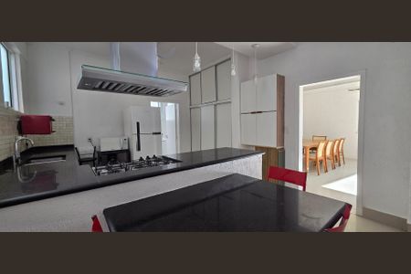 Apartamento à venda com 209m², 4 quartos e 2 vagas