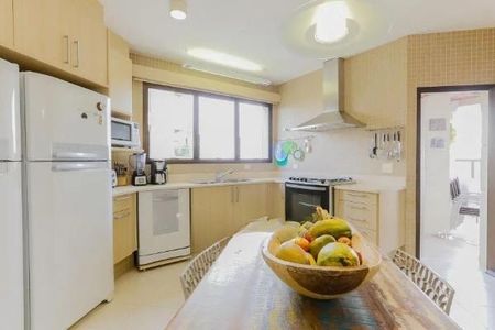Apartamento à venda com 423m², 4 quartos e 5 vagas