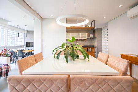 Apartamento à venda com 143m², 3 quartos e 3 vagas