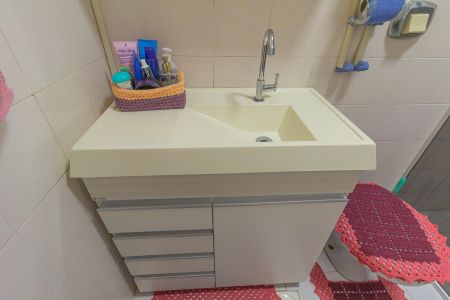 Apartamento à venda com 69m², 3 quartos e 1 vaga Apartamento à venda com 69m², 3 quartos e 1 vagaBanheiro